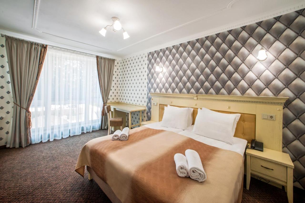 Hotel Gentleman Ternopil Exterior foto